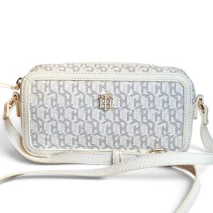 Tommy Hilfiger crossbody